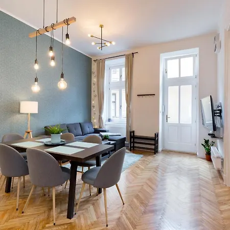 Royal Ferenciek Budapest